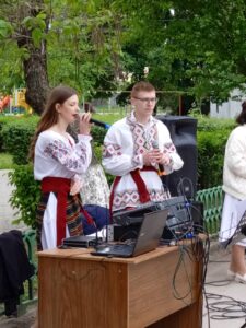 IMG-73b5de45c72ffc33fd1ad8732c468548-V